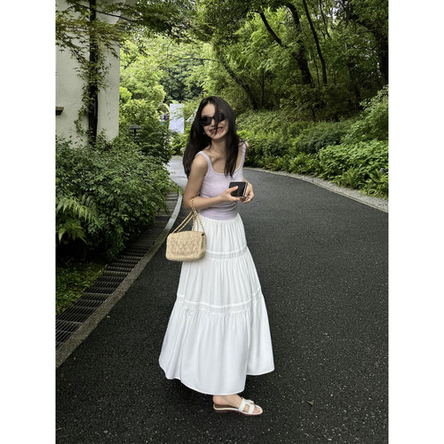 白色a字半身裙女宽松蛋糕裙