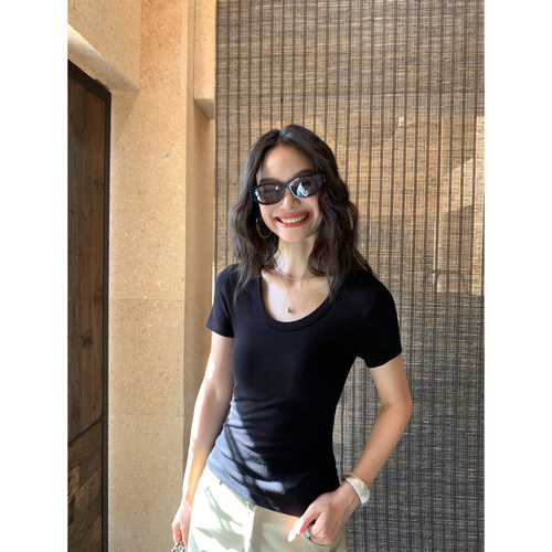 pusumede基础款U领短袖T恤女
