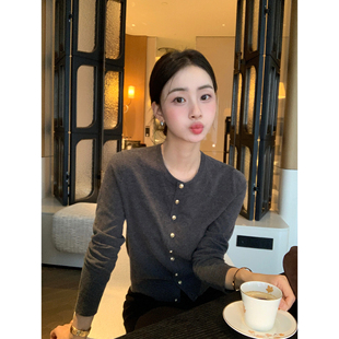 小外套女宽松慵懒长袖 基础圆领开衫 针织上衣 松弛outfit pusumede