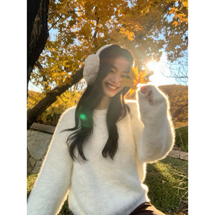 毛毛上衣 仿貂毛软糯毛衣女慵懒宽松套头针织衫 pusumede 柔光漫溢