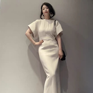 MD9337乳白色气质高腰短袖连衣裙宽袖裙子简约意大利进口高弹面料
