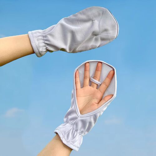 防晒手套女士开车专用夏季薄款短款骑电动车遮阳冰丝露指遮手背白