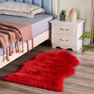红色长毛绒客厅卧室床边地毯不规则仿羊毛地垫装饰飘窗垫成品皮形