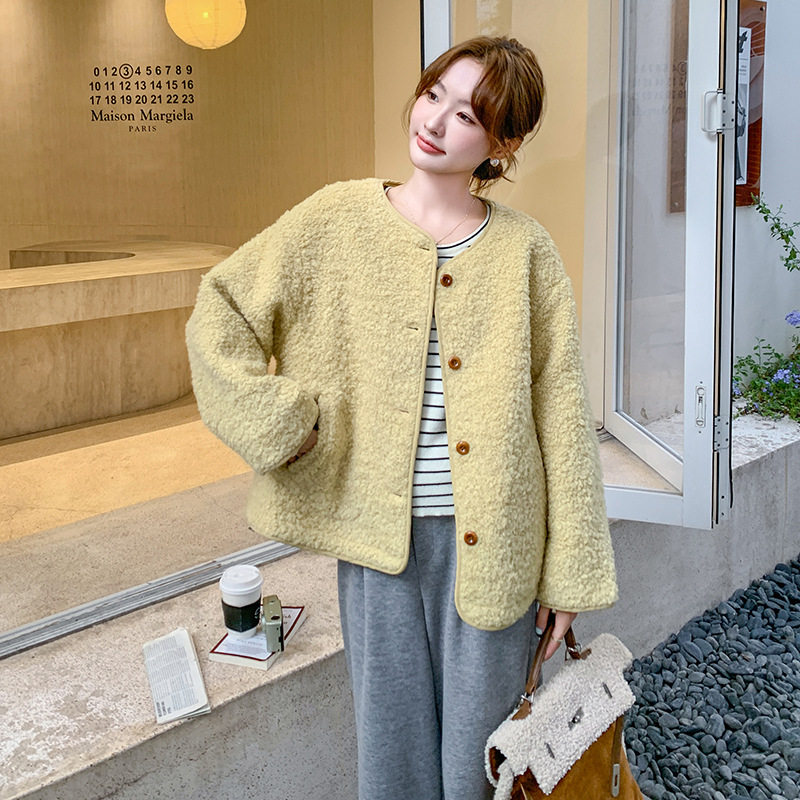 实拍黄色外套女2024冬季新款仿皮毛一体学院风好看小个子短羊羔毛