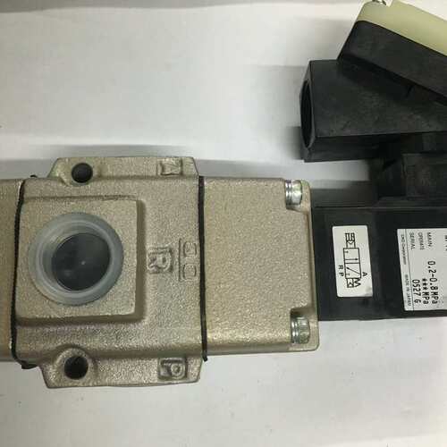 议价D电磁阀NP13-15A/10A-13RS-1真品AC110V当天发货