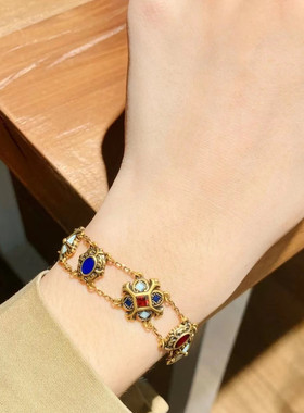 亚特兰宫廷风彩色宝石女戒套装