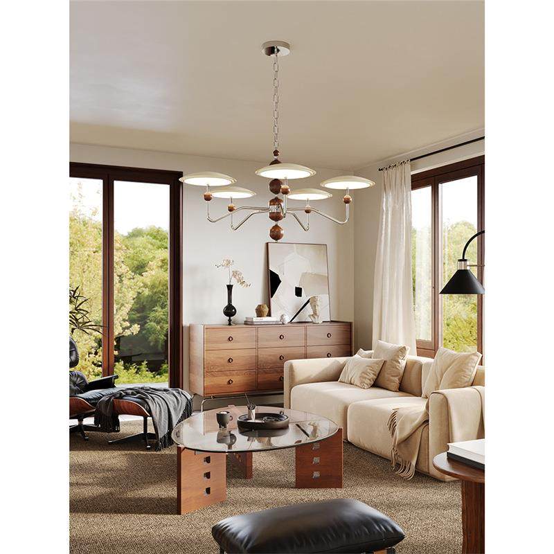 客厅吊灯2024新款星轨飞碟法式复古大厅主灯高端大气中古餐厅灯具