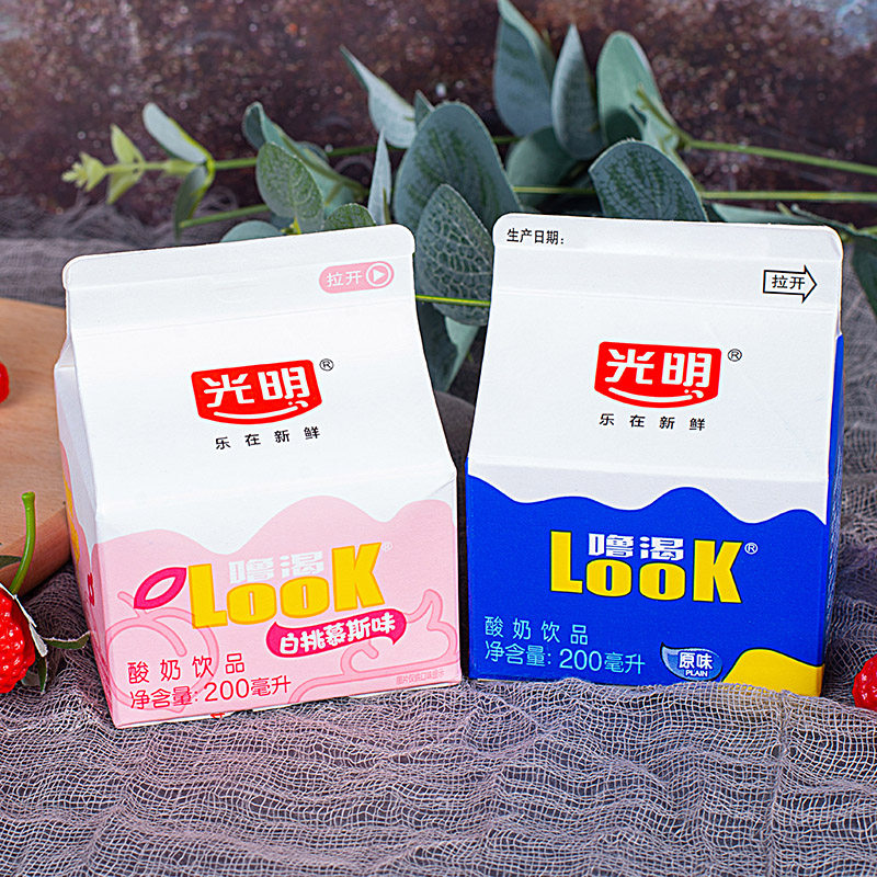 光明酸奶饮品look噜渴200ml盒装益生菌白桃原味牛奶新鲜早餐奶