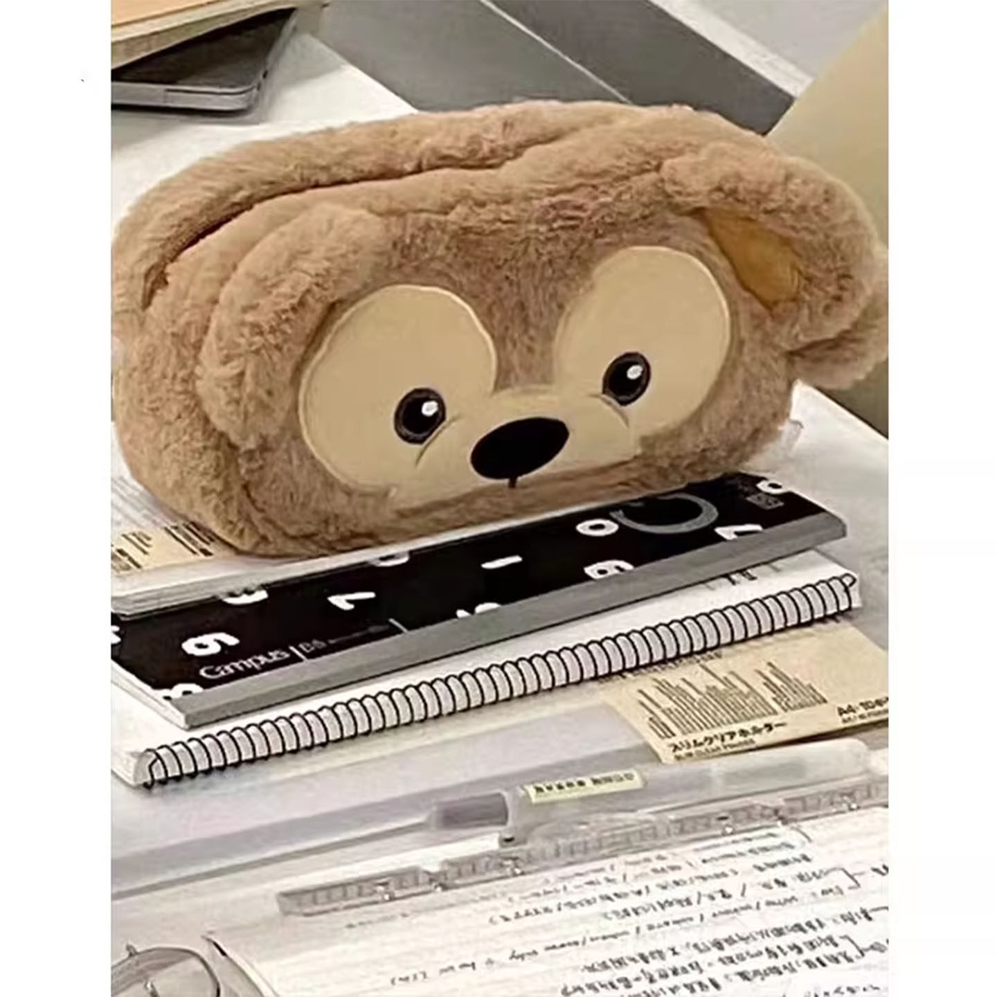 可爱高颜值达菲熊毛绒笔袋大容量