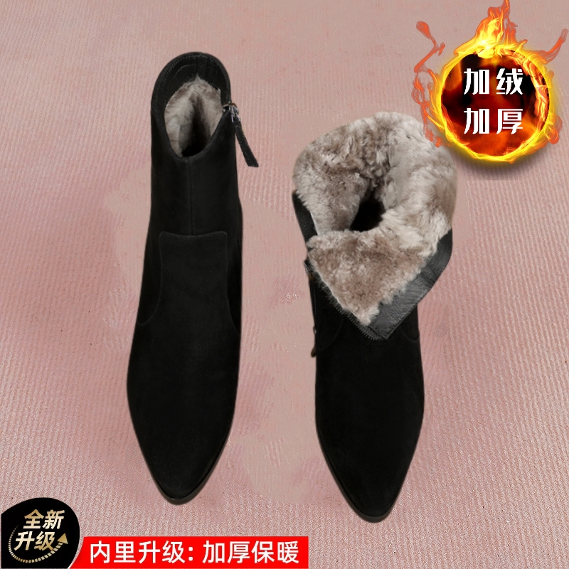 皮毛一体女鞋冬季加厚磨砂保暖大棉马丁靴尖头抗寒粗跟高跟短靴子