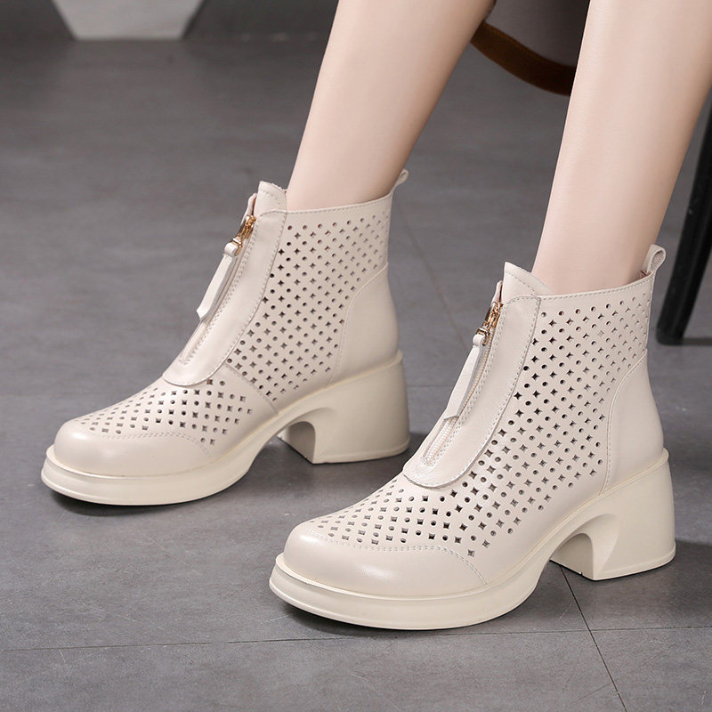 马丁靴女款2025新款软底舒适女鞋短筒靴头层牛皮镂空网红爆款凉靴