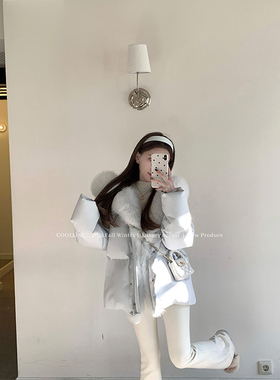 COOLLINE林子熙 甜甜妹宝Pure blue 神仙冰蓝色大狐狸毛领羽绒服