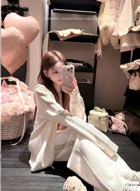 COOLLINE林子熙 Di@r奢宠 松弛白金针织套装连帽拉链上衣高腰长裤