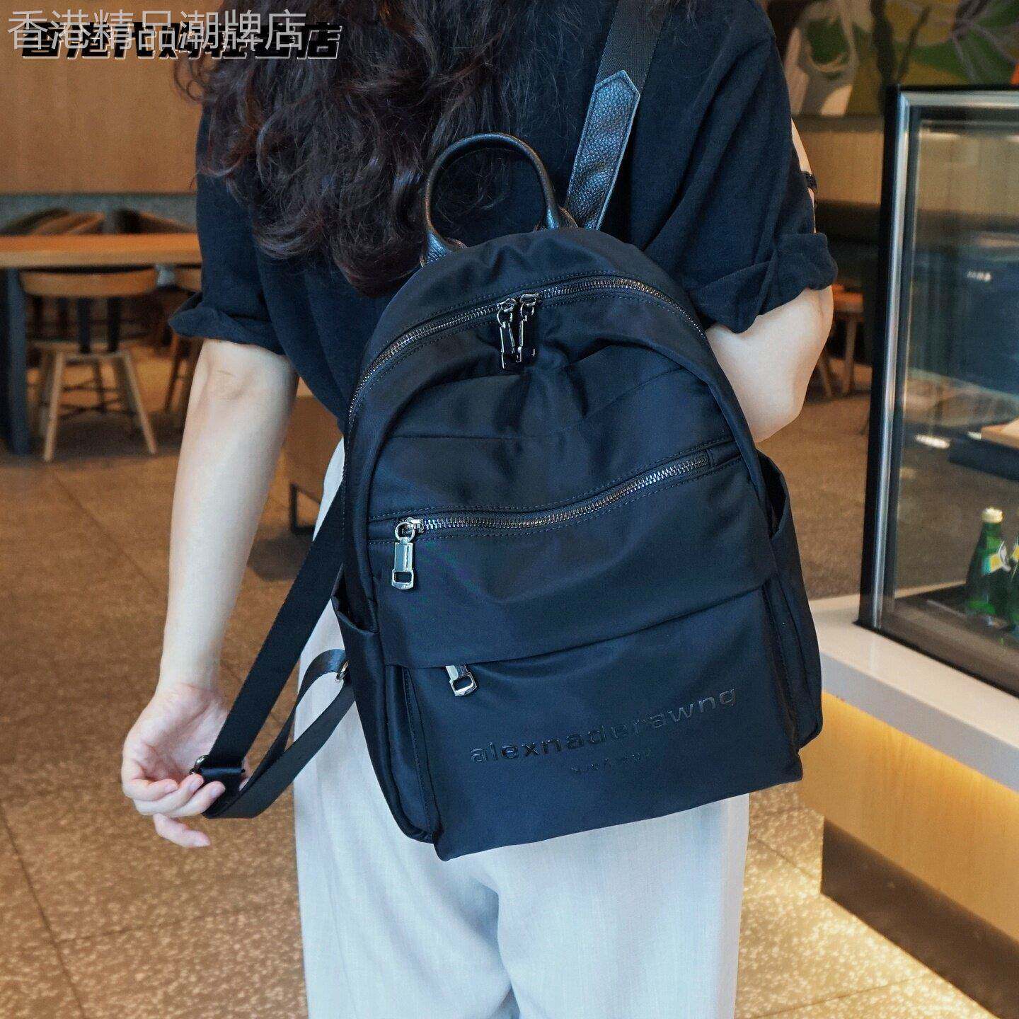 法国ZAMP高级感轻便旅行背包女小众设计感百搭大容量双肩包妈咪包