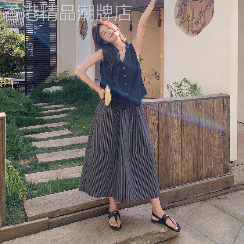 复古时尚休闲套装裙女2026夏季薄款牛仔马甲显瘦条纹半身裙两件套
