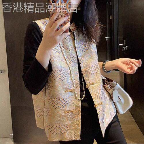 新中式刺绣马甲女春秋2026新款新年国风复古盘扣唐装气质立领外套