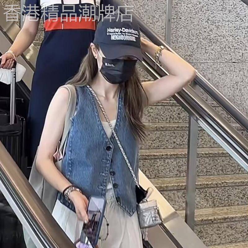 韩版时尚休闲外搭牛仔马甲外套女夏洋气时髦宽松叠穿v领坎肩背心