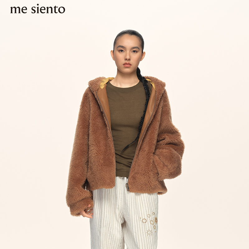 mesiento25AW杏核色连帽外套