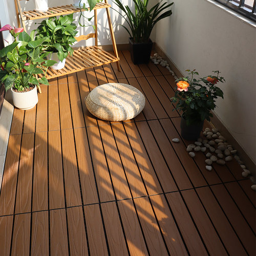 户外阳台自铺二代共挤塑木地板