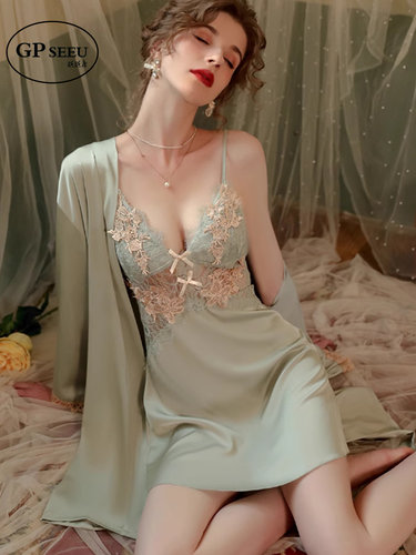 性感睡衣女真丝吊带睡袍带胸垫