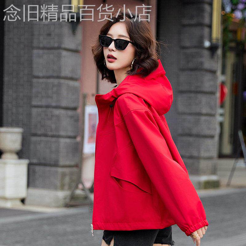 防风防水外套女春秋2026新款派克加厚一体绒红色冲锋衣夹克风衣