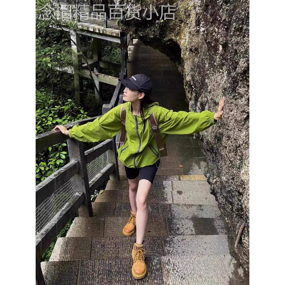 潮牌山系工装防晒衣女2025夏季新款户外运动冲锋衣登山服轻薄外套