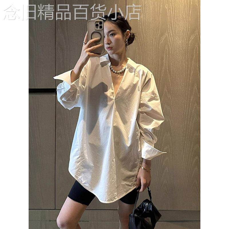 白色v领长袖衬衫女春秋欧货2025新款宽松慵懒风轻奢减龄百搭上衣