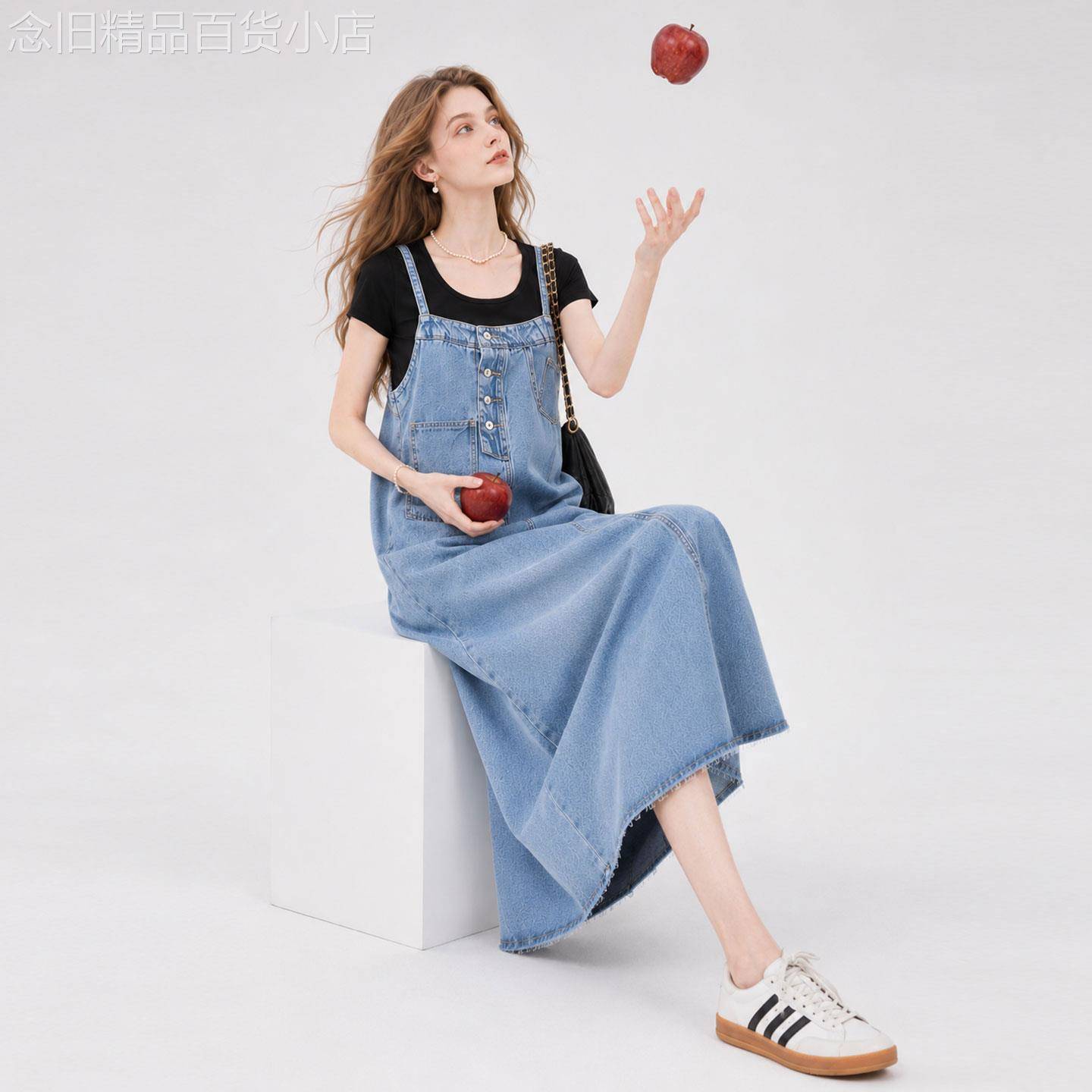 休闲牛仔背带连衣裙女夏2026新款长款高腰无袖时尚小个子A字裙薄图片
