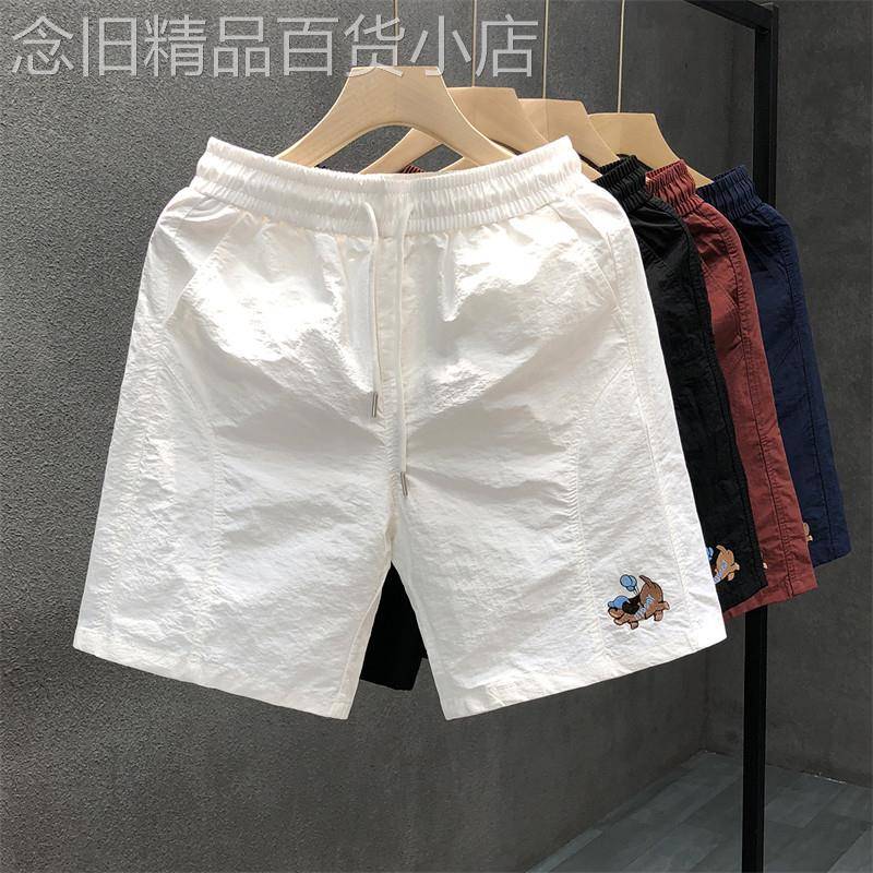 轻奢时尚卡通刺绣休闲短裤男夏天清爽外穿宽松沙滩裤百搭男休闲短