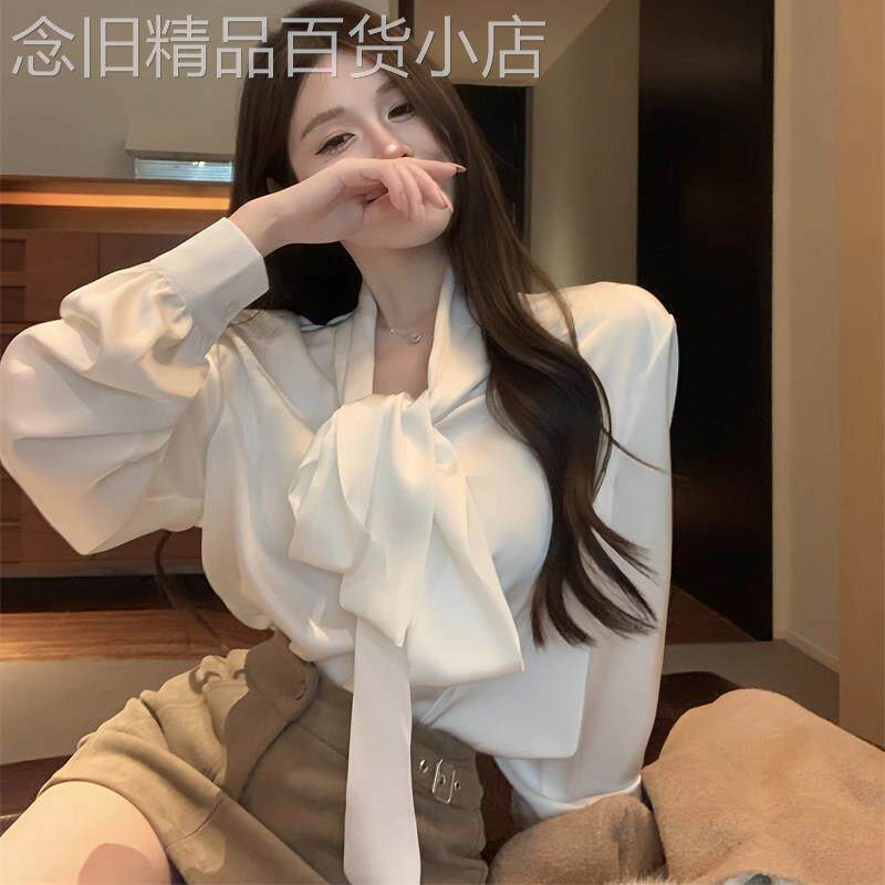 ROUJE NAIVE法式丝绸缎面垫肩长袖衬衫秋季衬衫设计感小众系带