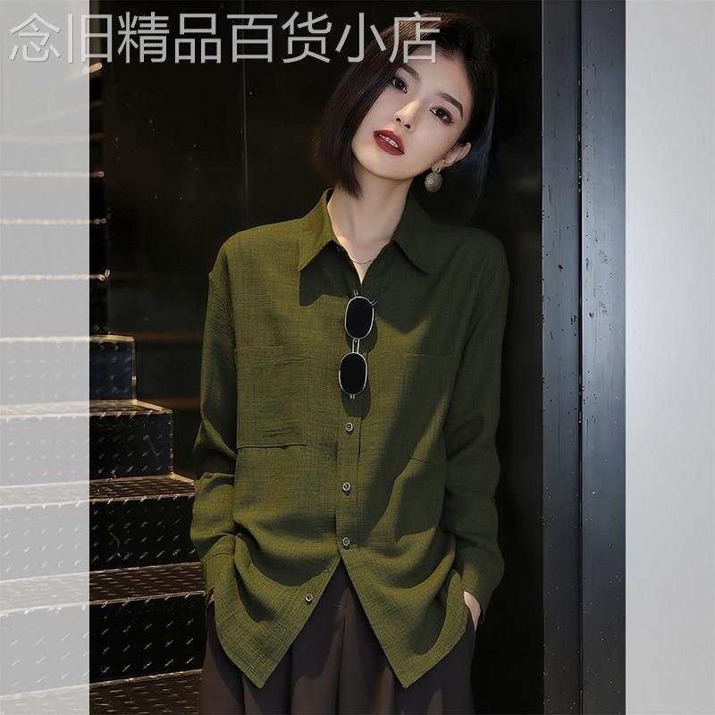 墨绿色通勤复古衬衫2026春季新款女宽松显瘦上衣减龄独特百搭衬衣