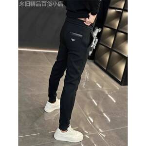 潮牌轻奢商务小脚休闲裤2025年新款潮流修身卫裤男纯色弹力运动裤