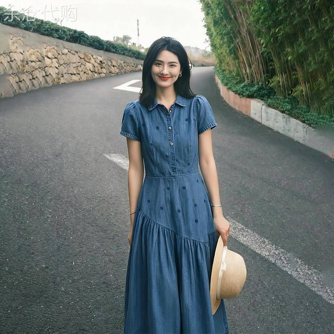气质蓝色波点洋装女2026夏季新款小个子高级感独特巨好看长裙子