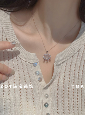 玉髓平安锁S925银项链轻奢锁骨链