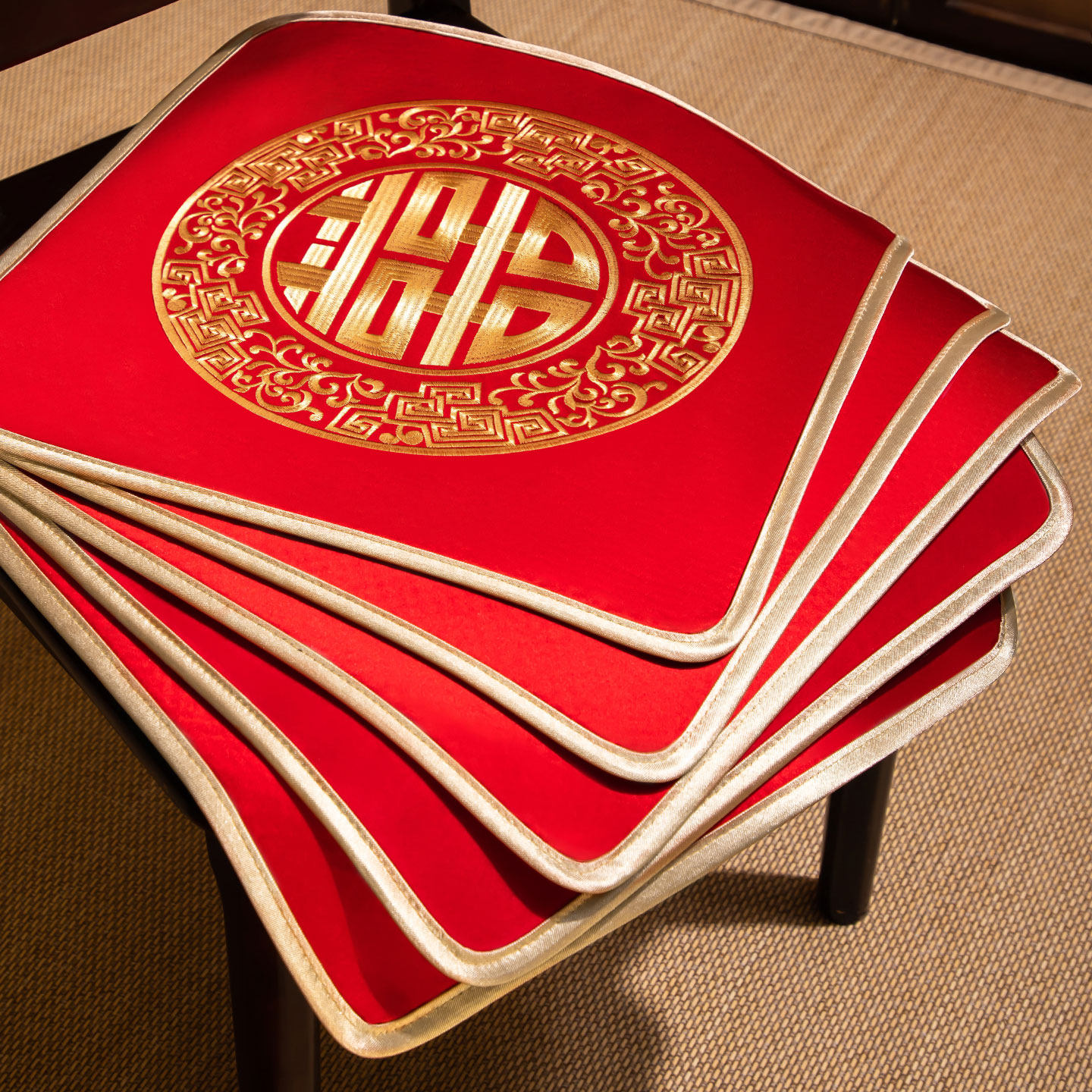 新中式红色喜庆结婚座垫婚房布置餐椅垫板凳屁股垫防滑坐垫子新婚,居家布艺,椅垫,淘宝优惠券,粉丝福利购,淘宝优惠卷