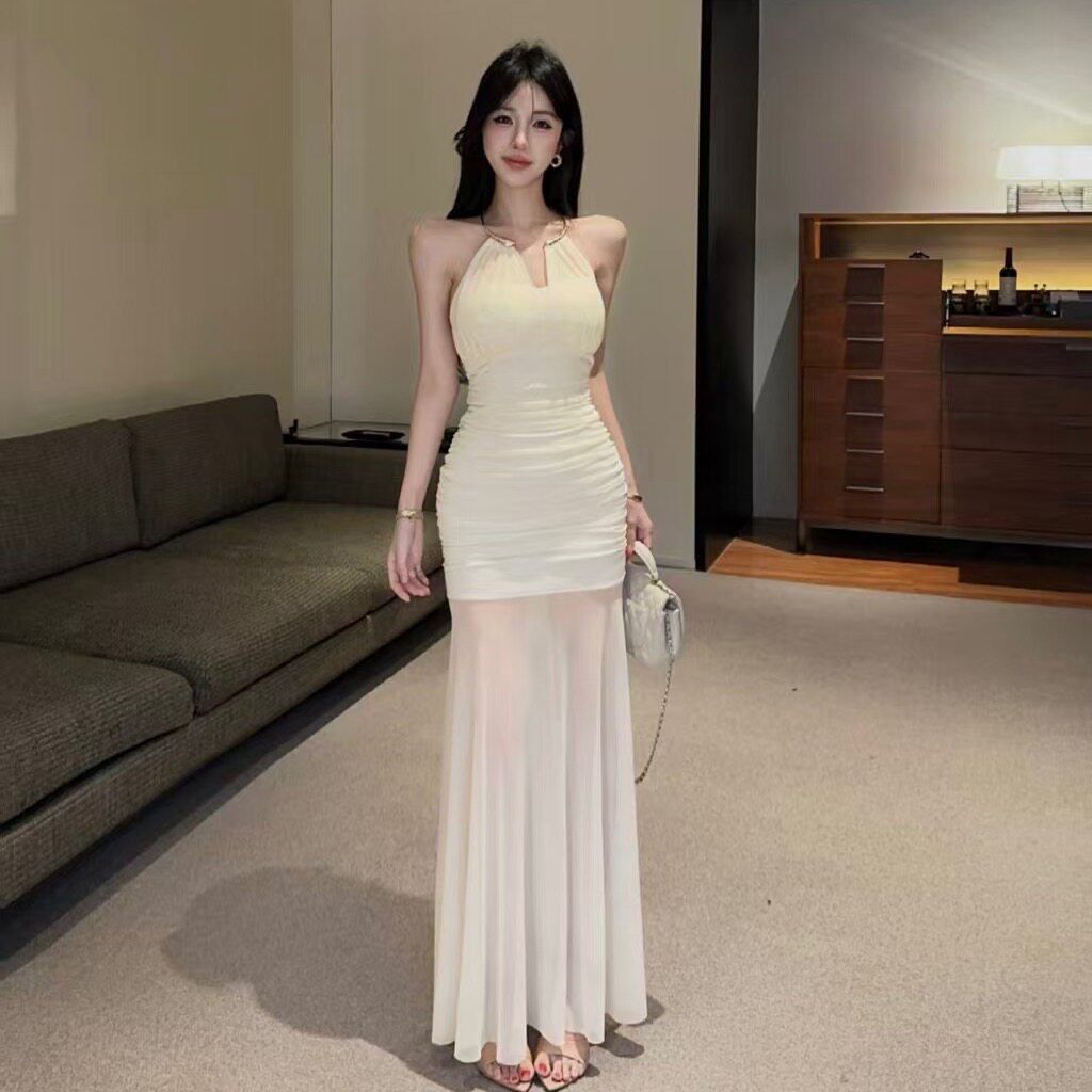 纯欲挂脖包臀鱼尾长款连衣裙