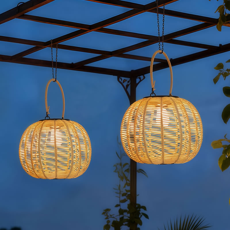 太阳能户外吊灯家用庭院灯笼藤编阳台灯手提桌面灯可移动充电防水