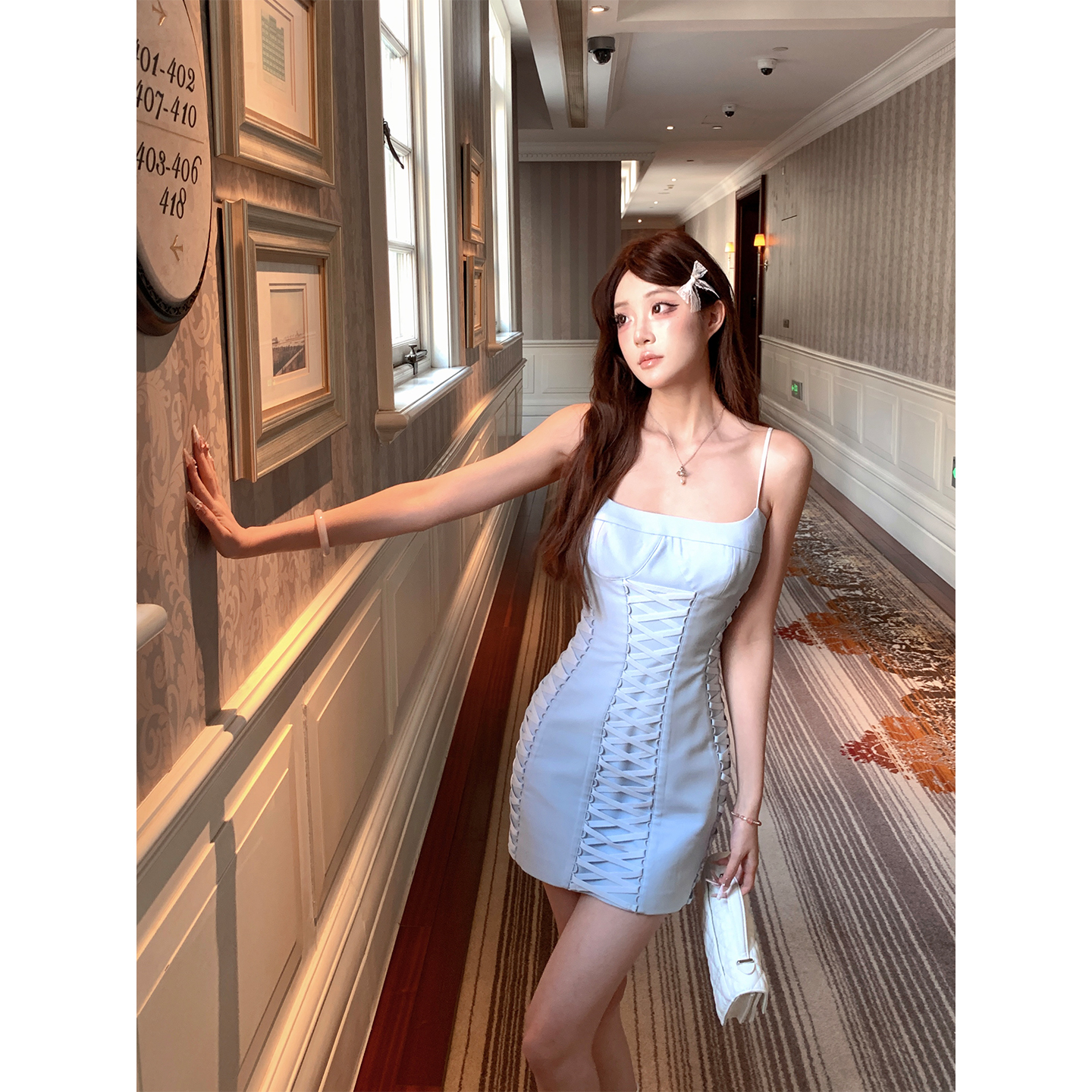 甜梨呆呆 半岛晴空 云水蓝吊带裙女夏季新款修身显瘦辣妹连衣裙