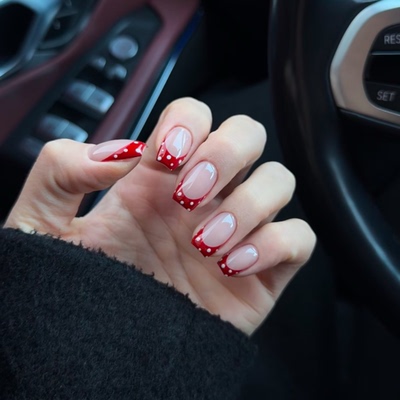 2026新款高级红色波点纯手工穿戴甲海莉气质方形美甲中长款甲片