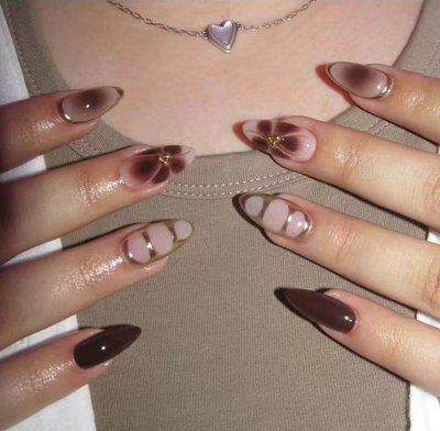 CharmCareNails纯手工定制穿戴甲ins小红书小众高级成品美甲