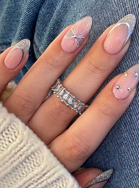 高级简约银色闪钻海莉纯手工穿戴甲气质显白杏仁美甲中长款甲片