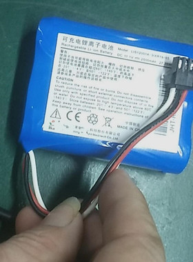 适用宝莱特M10 S10 S9 S12A病人监护仪内置11.1V 2500mAh锂电池