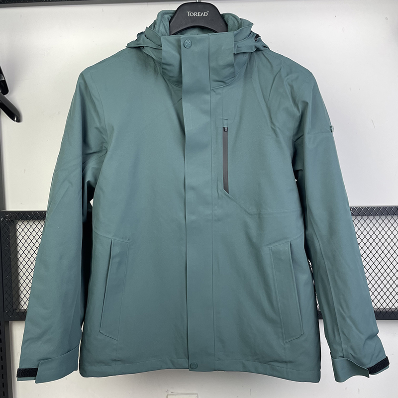 探路者防水保暖登山服外套