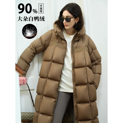 SailingLUO/云端零压90白鸭绒高蓬松立体切格A版显瘦连帽羽绒服