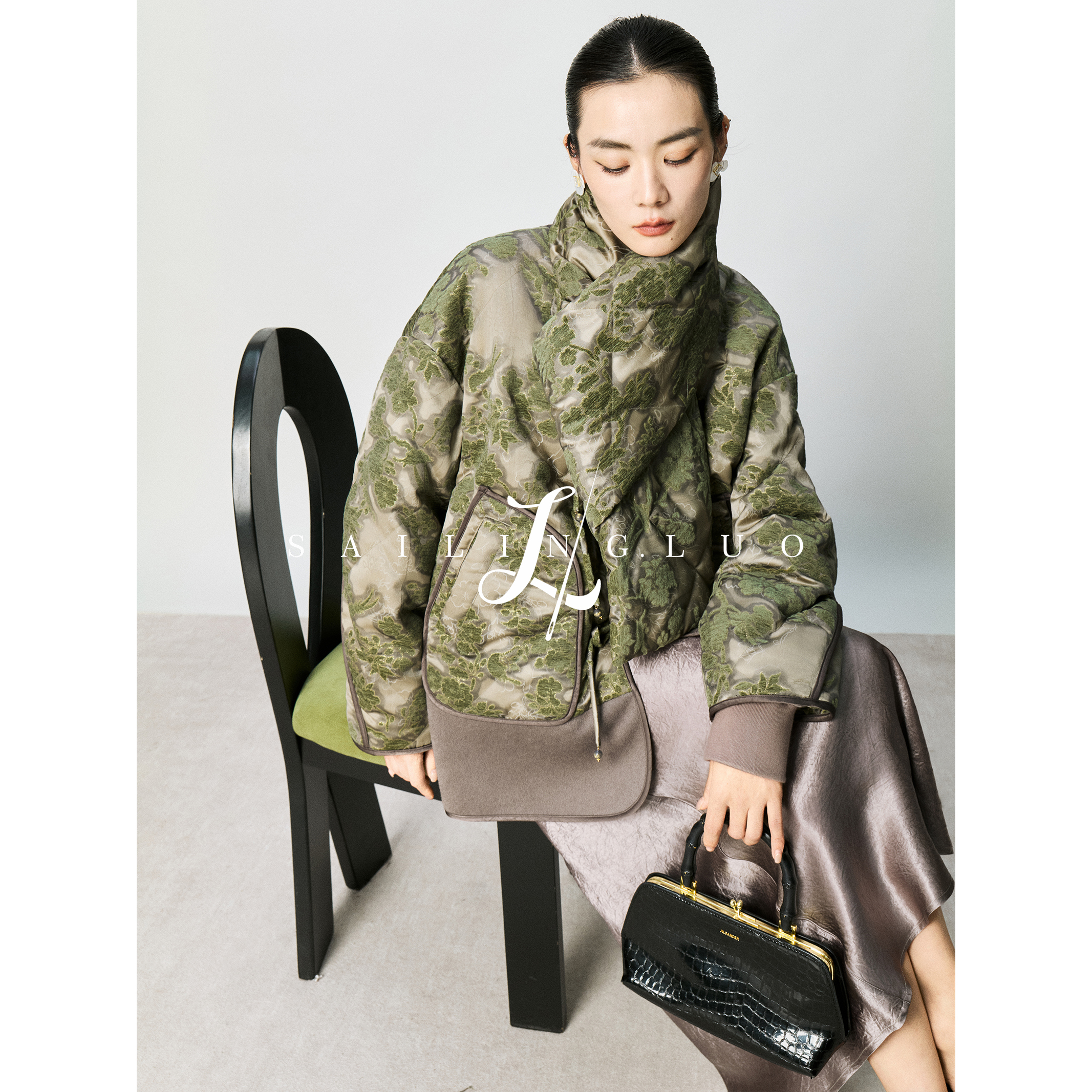 植绒格鹅绒服羽绒服外套+围巾