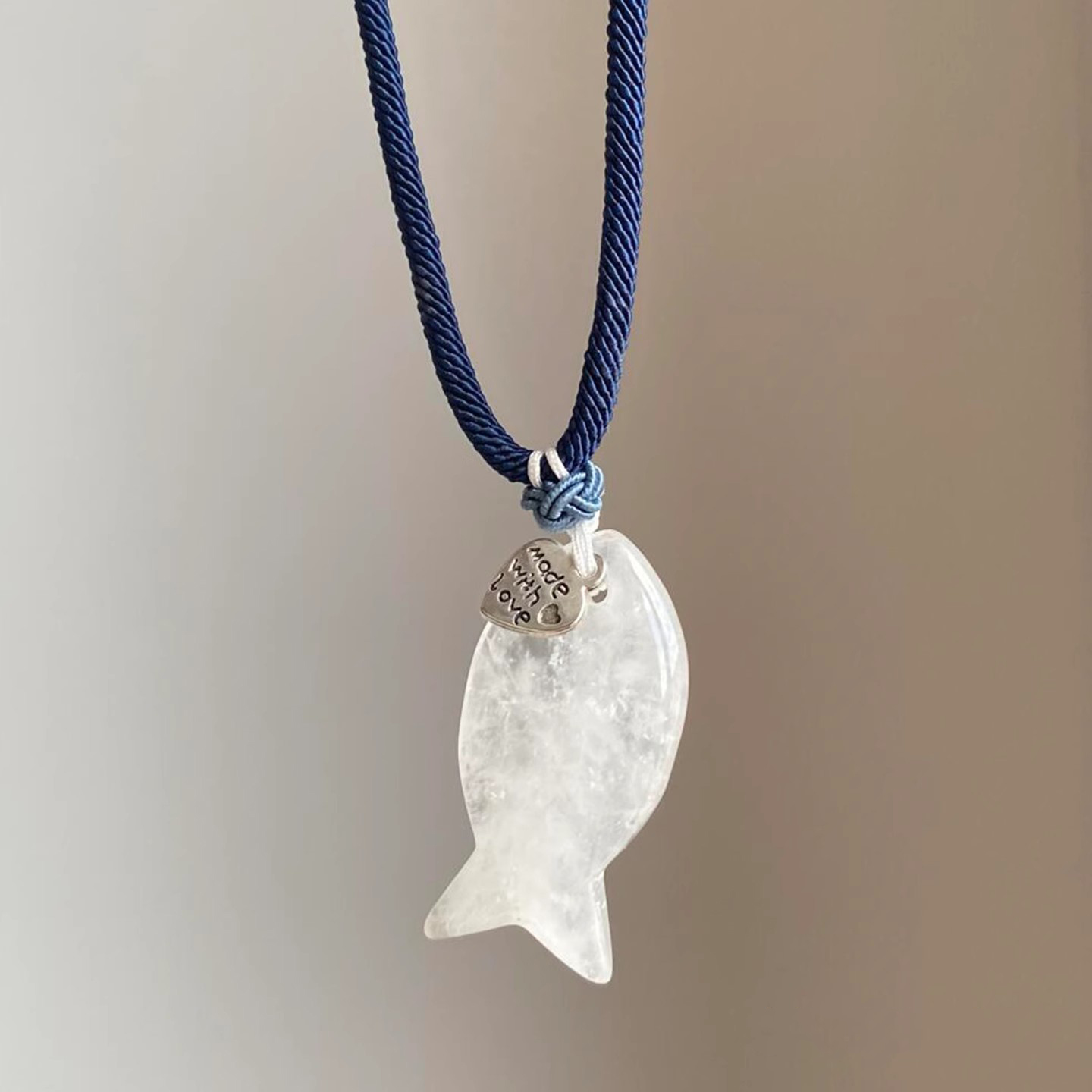 S925纯银清冷感小鱼吊坠项链女轻奢设计高级感克莱因蓝编绳毛衣链