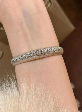 法式复古镂空蕾丝镶钻手镯女纯银轻奢小众高级感重工花朵手镯手饰