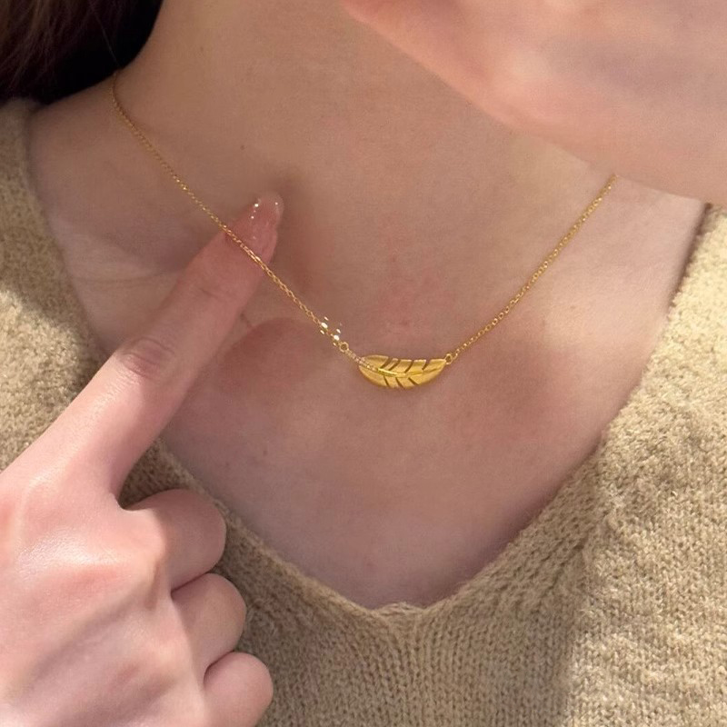 S925纯银金色拉丝羽毛项链女款2025新款爆款轻奢小众高级感锁骨链
