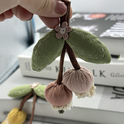 手工卡通殷桃日系小清新花朵蝴蝶结挂饰森系名族风胸针饰品包配件