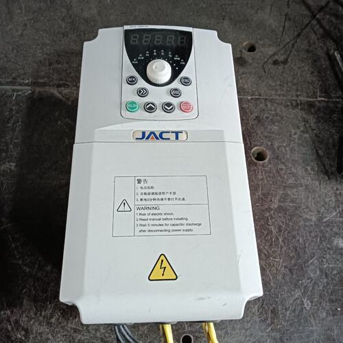 议价艾克特变频器 4KW AT310-T3-4R0G5R5PB可维修